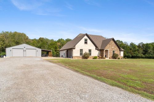 8 Harrington St, Greenbrier, AR, 72058-8528 | Card Image