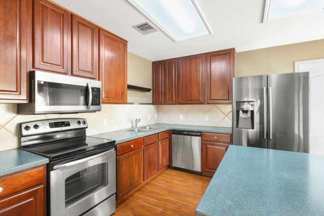 300 Emerald Fields Ln, House other with 4 bedrooms, 3 bathrooms and 4 parking in Kyle TX | Image 16