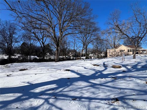 725 N 10th St, Poplar Bluff, MO, 63901-4349 | Card Image