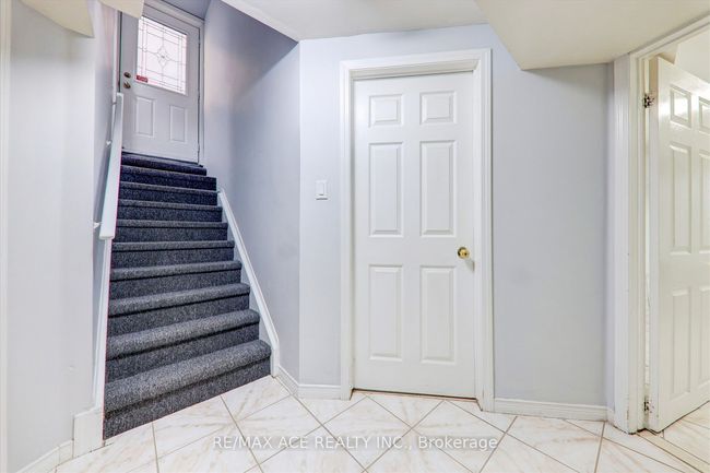 62 Saffron Cres, House other with 6 bedrooms, 5 bathrooms and 4 parking in Brampton ON | Image 34