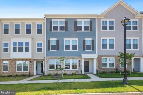 1743 Riverbluff Ave, DUMFRIES, VA, 22026-3087 | Card Image