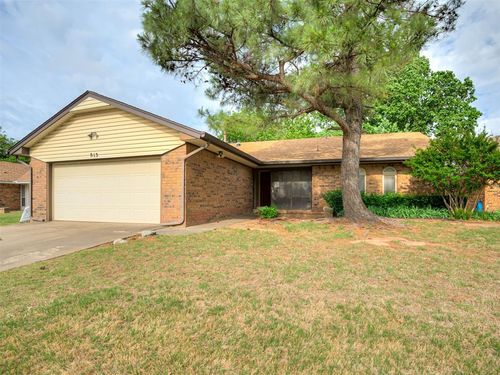 813 N Parkview Circle, Oklahoma City, OK, 73170 | Card Image