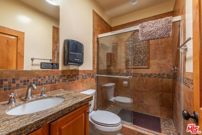 6957 Enfield Ave, House other with 6 bedrooms, 4 bathrooms and 4 parking in Reseda CA | Image 21
