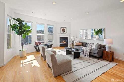 apt-406-199 Tiffany Ave, San Francisco, CA, 94110-4984 | Card Image