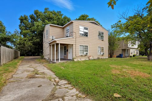 1112 1st Ave N, Texas City, TX, 77590-7513 | Card Image