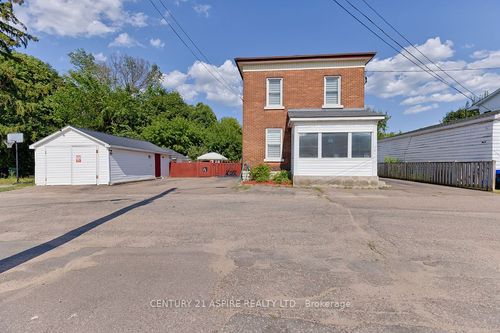 261 Maiden Lane, Pembroke, ON, K8A4J9 | Card Image
