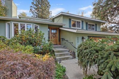 4412 E 39th Ave, Home with 3 bedrooms, 3 bathrooms and null parking in Spokane WA | Image 1