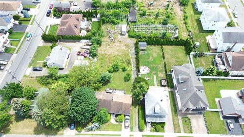 340 E E 54th St, Elmwood Park, NJ, 07407-2716 | Card Image