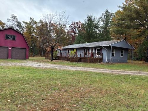 6122 Sabin Rd, Hale, MI, 48739-9529 | Card Image