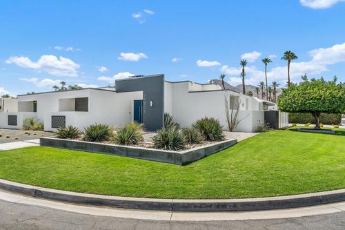 75301 Montecito Dr, Indian Wells, CA, 92210-8358 | Card Image