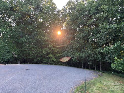 157-00 N Harbor Watch Dr, Statesville, NC, 28677 | Card Image