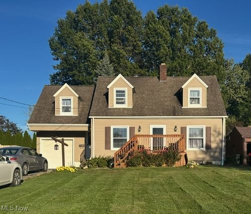 6511 Pembrooke Pl, Youngstown, OH, 44512-3428 | Card Image