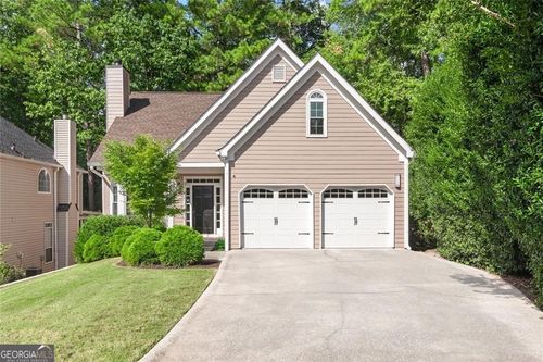 555 S Riversong Ln, Alpharetta, GA, 30022-1830 | Card Image