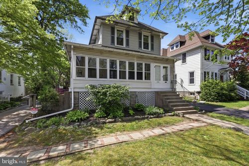 1151 Morton Ave, FOLSOM, PA, 19033-1036 | Card Image
