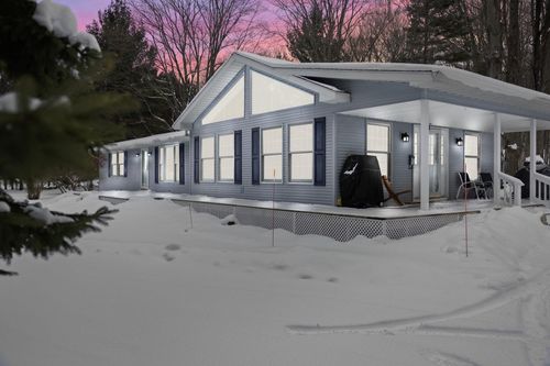 2662 Ne Torch Lake, Central Lake Township, MI, 49622 | Card Image