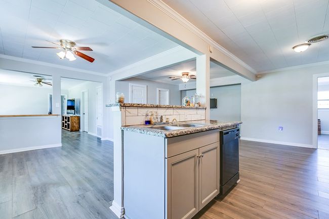 801 Robert Lee Hwy, House other with 4 bedrooms, 3 bathrooms and 2 parking in Sterling City TX | Image 9