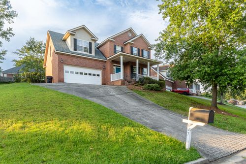 627 Surrey Ln, Martinez, GA, 30907-8217 | Card Image