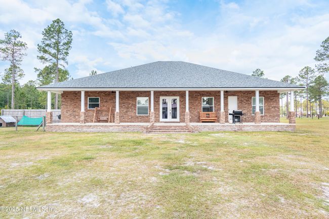 14157 Glen Farms Dr, House other with 4 bedrooms, 3 bathrooms and null parking in Glen St. Mary FL | Image 18
