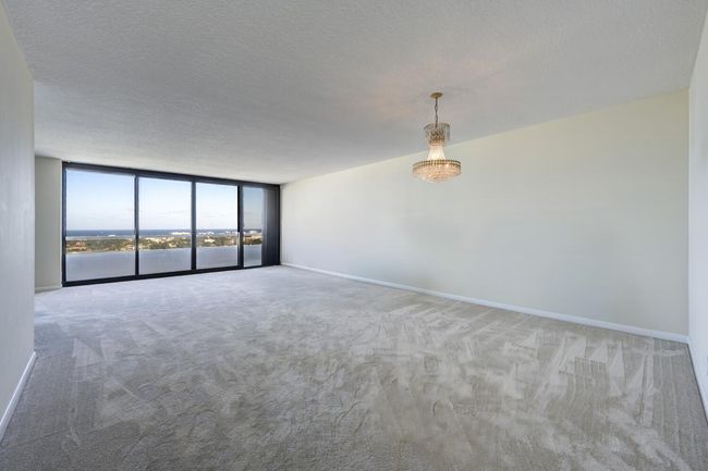 APT-17C - 525 S Flagler Dr, Condo with 2 bedrooms, 2 bathrooms and null parking in West Palm Beach FL | Image 5