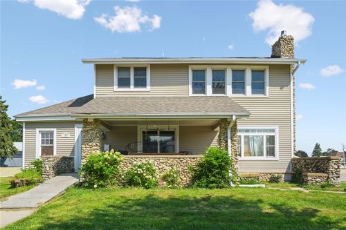 125 E 3rd St, Monticello, IA, 52310-1508 | Card Image