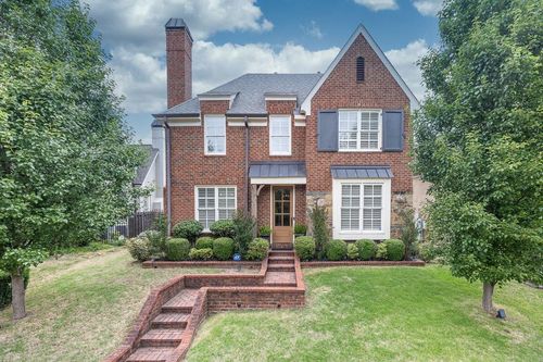 3011 Oakleigh Manor Ln, Germantown, TN, 38138-8229 | Card Image