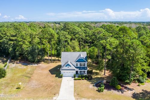 64 Scrub Oaks Dr, Hampstead, NC, 28443-3844 | Card Image