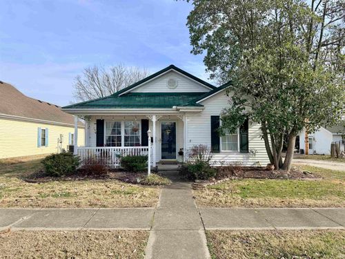 139 11th St Ne, Linton, IN, 47441-1546 | Card Image