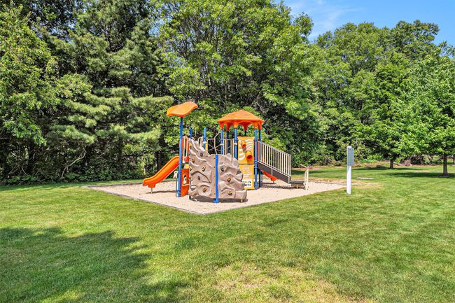12 - 18372 N Ridge Ct, Condo with 2 bedrooms, 1 bathrooms and null parking in Spring Lake MI | Image 38