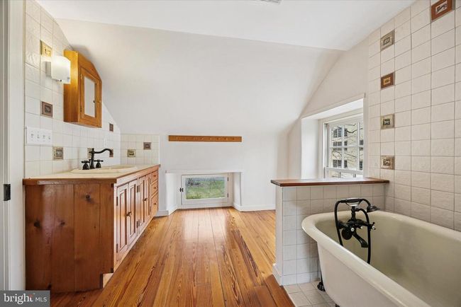 3468 Holicong Rd, House other with 8 bedrooms, 9 bathrooms and null parking in DOYLESTOWN PA | Image 32