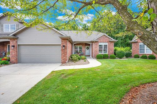 19 Laurel Wood Dr, Bloomington, IL, 61704-9189 | Card Image