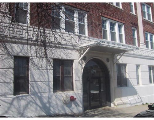 9-1691 Commonwealth Ave, Boston, MA, 02135-4820 | Card Image