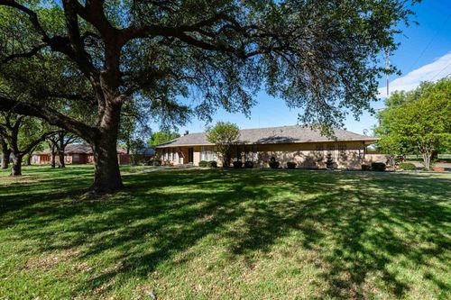 703 N Avenue L, Haskell, TX, 79521-4443 | Card Image