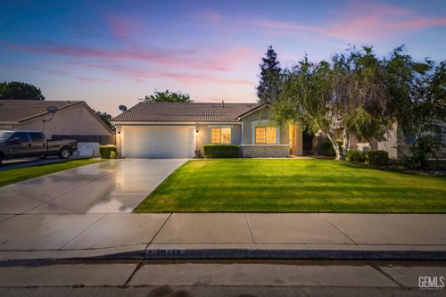 10117 Thistledown Lane, Bakersfield, CA, 93312 | Card Image