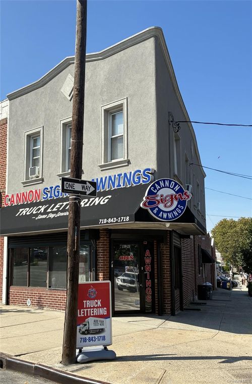 11923 Rockaway Blvd, South Ozone Park, NY, 11420-2421 | Card Image