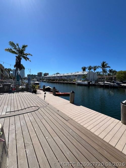 unit-48-3780 Ne 167th St, North Miami Beach, FL, 33160-3538 | Card Image