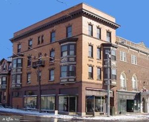3rd-10 E Princess St, YORK, PA, 17401-5545 | Card Image