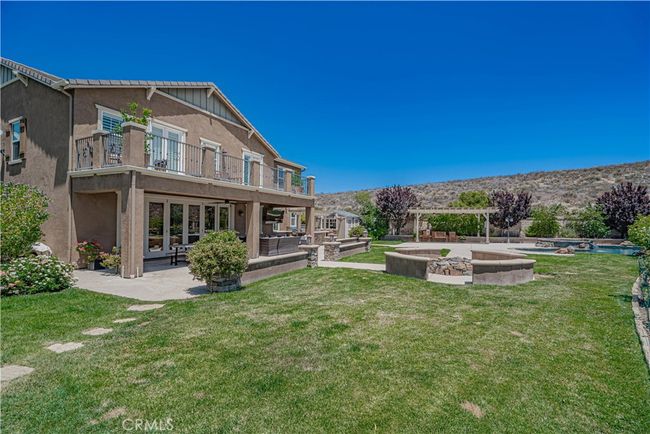 22348 Driftwood Ct, House other with 5 bedrooms, 5 bathrooms and 2 parking in Santa Clarita CA | Image 44
