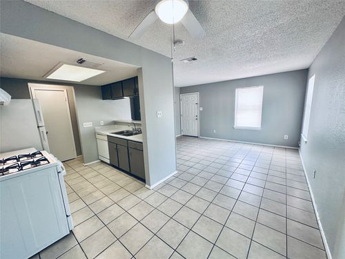 a-5305 Woodland Oaks Ct, Austin, TX, 78744-3788 | Card Image