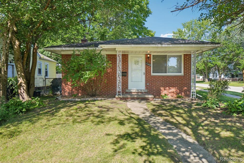Five Points St, Redford, MI 48240 #1