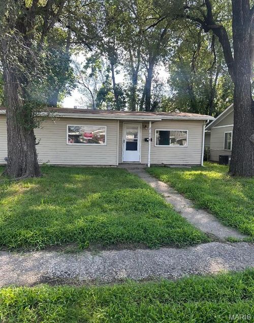 2800 Birch Ave, Granite City, IL, 62040-6008 | Card Image