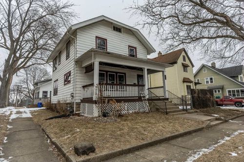 529 Summer St, Rockford, IL, 61103-6161 | Card Image