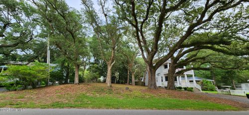 716 N Atlantic Ave, Southport, NC, 28461-3508 | Card Image