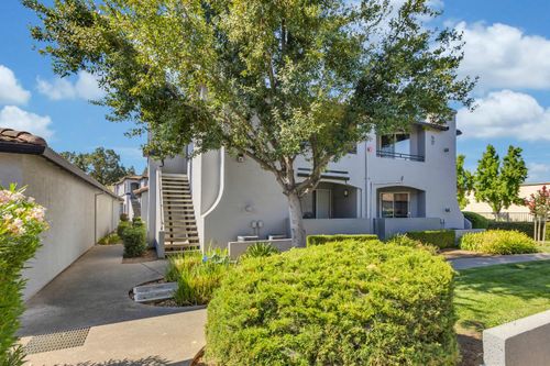 unit-12-5201 Laguna Oaks Dr, Elk Grove, CA, 95758-7317 | Card Image