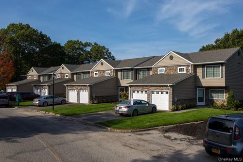 1505-5000 Townhouse Drive, Brookhaven, NY, 11727 | Card Image