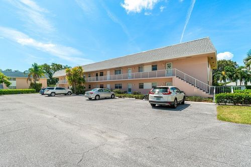 apt-15-149-18081 Se Country Club Dr, Tequesta, FL, 33469-1203 | Card Image