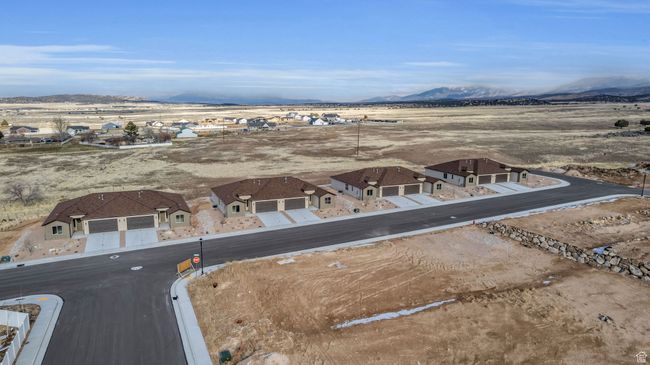 Bird's eye view with a mountain view | Image 35