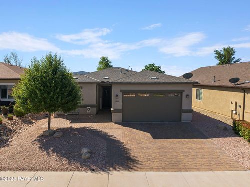 12865 E De La Cruz St, Dewey-Humboldt, AZ, 86327-7268 | Card Image
