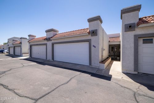 4775 W Mission Ln, Glendale, AZ, 85302-3662 | Card Image