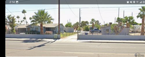 584 S Avenue B, Yuma, AZ, 85364-2733 | Card Image