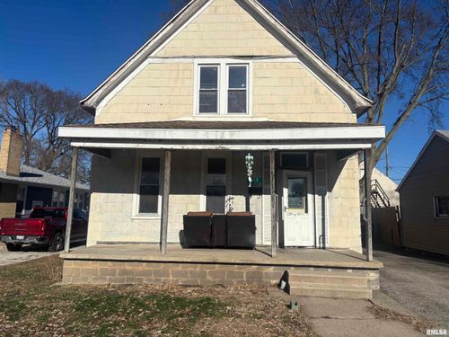 717 Hillyer St, Pekin, IL, 61554-4721 | Card Image